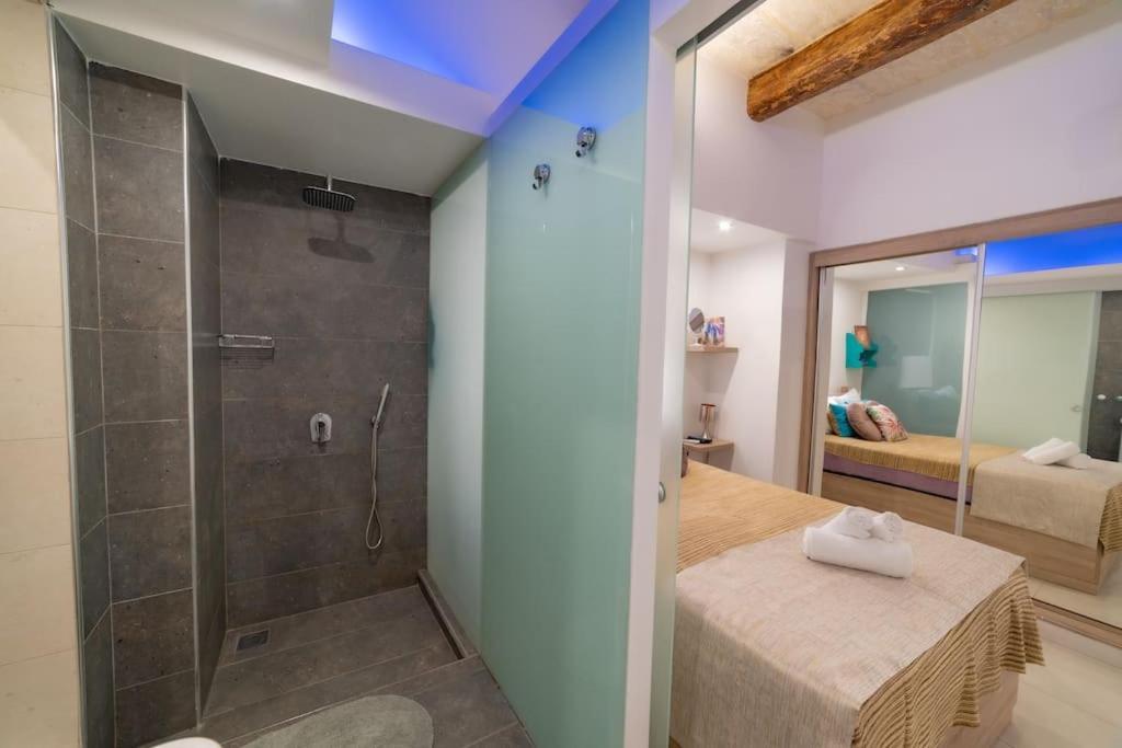 Jbo- Joette'S Bliss Oasis Apartment Valletta Luaran gambar
